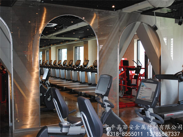 金屬網(wǎng)簾隔斷